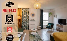 Studio Le Voltaire Sublime&Cosy proche Gare de Sète